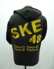 SKE48　箱押しパーカー刺繍サムネイル
